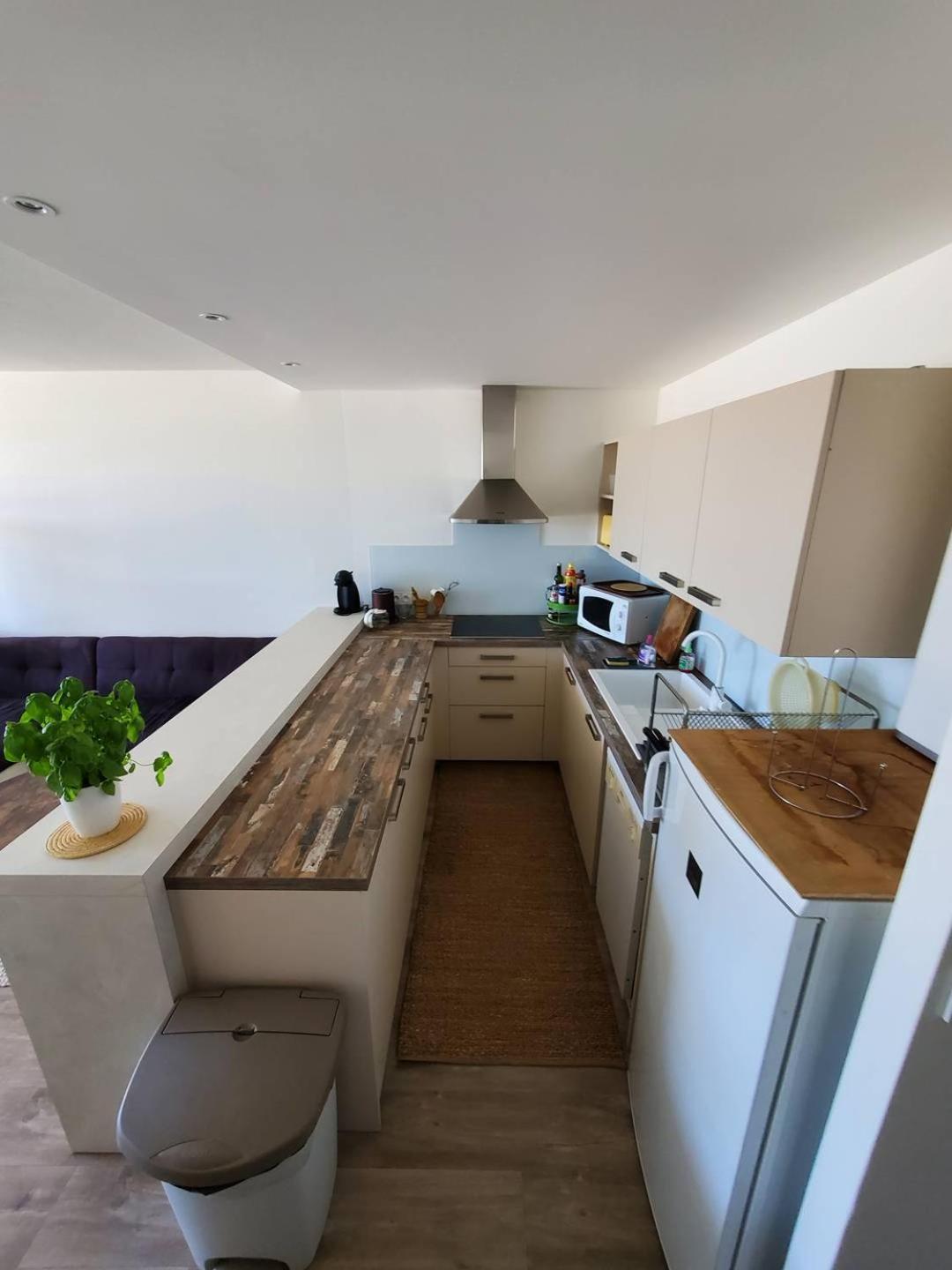 As17378 - P4 Dans Une Residence Sur La Plage Avec Vue Mer Et Piscine Le Grau-du-Roi Luaran gambar